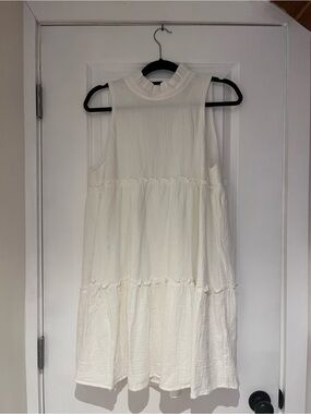 Pomander Place Ivory Tiered Sleeveless Dress